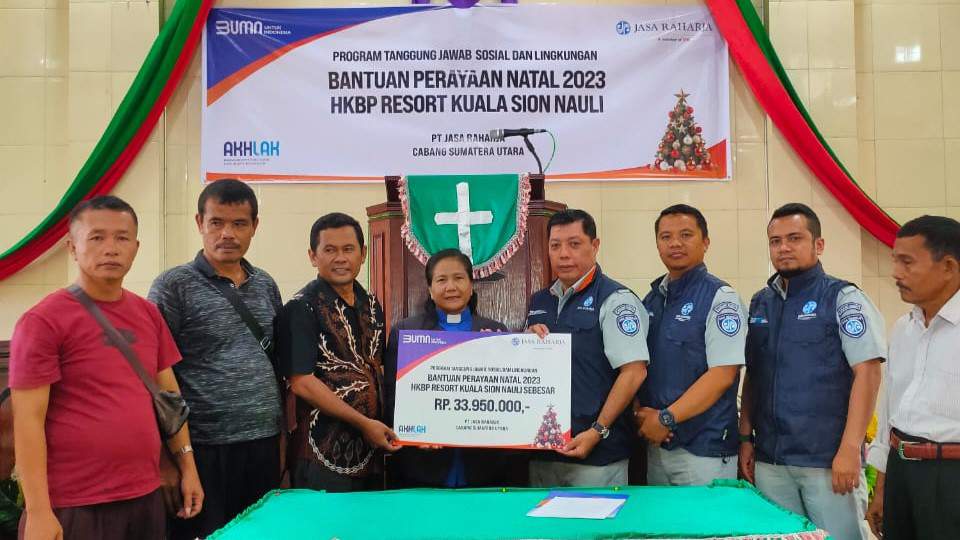 Jasa Raharja Cabang Sumatera Utara menyerahkan bantuan melalui Program Tanggung Jawab Sosial dan Lingkungan (TJSL) ke Gereja HKBP Resort Kuala Sion Nauli di Jalan Bela Rakyat No 65, Kelurahan Bela Rakyat, Kecamatan Kuala, Kabupaten Langkat, Selasa (30/1/2024).