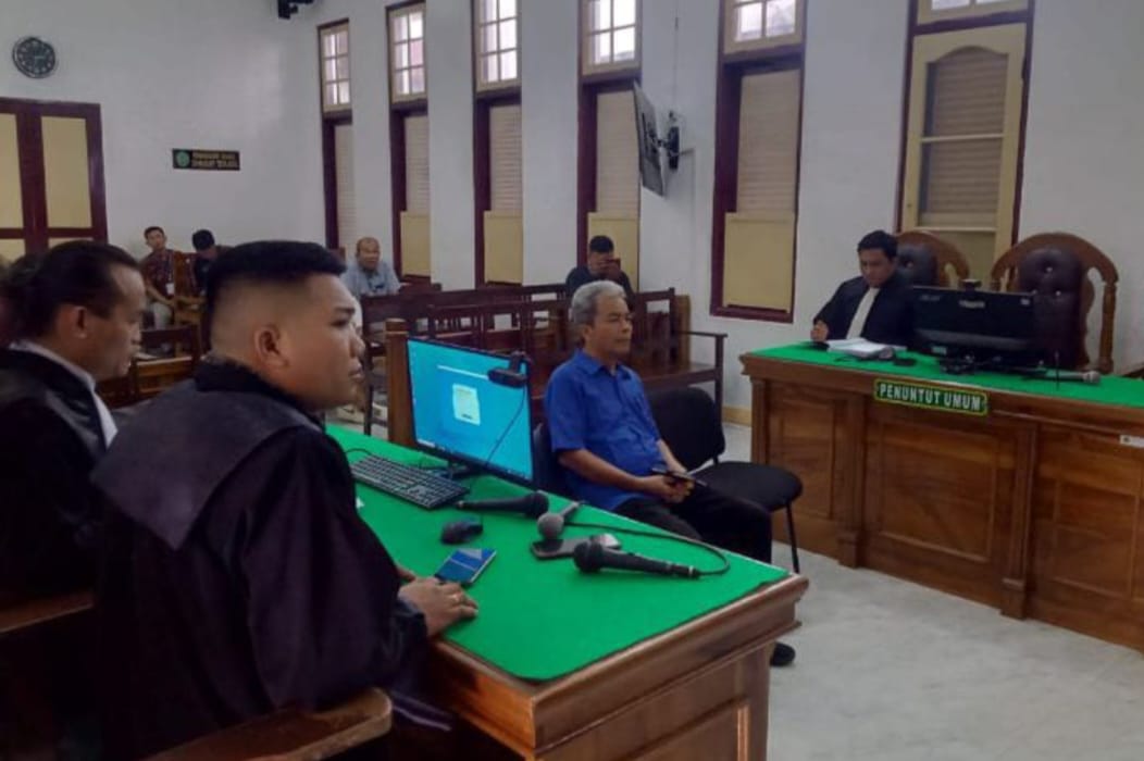 Mantan Bupati Samosir, Mangindar Simbolon.