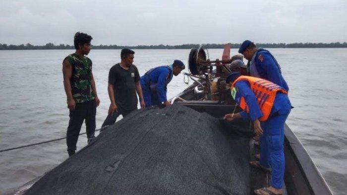 "Patroli rutin dilakukan di perairan untuk memastikan tidak ada barang haram yang lolos masuk ke Indonesia. Karena, ini menjadi atensi kami bersama," kata Kapolres Tanjungbalai, AKBP Yon Edi Winara, Sabtu (8/6/2024).