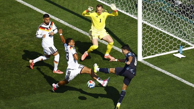 IMG-20260630-WA0005 Jerman tersingkir lewat adu penalti. Paraguay pastikan diri lolos ke babak 16 besar. (Foto : Google)